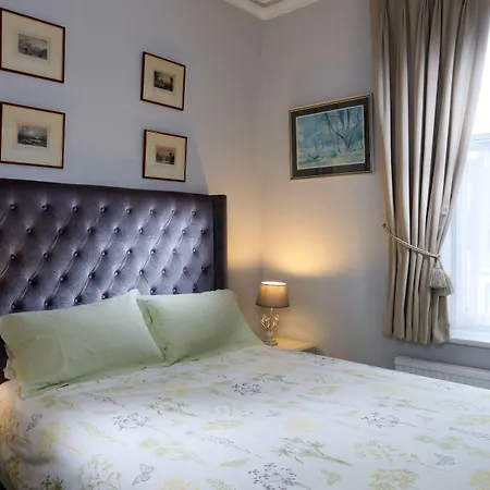 Aparthotel Tufton Arms