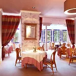Tufton Arms