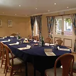 Tufton Arms Aparthotel 3*