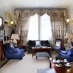 Tufton Arms 3*