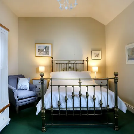 Tufton Arms Aparthotel 3*