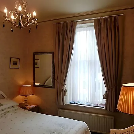 Tufton Arms 3*
