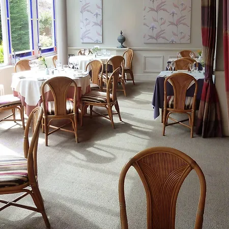 Tufton Arms Apartmanhotel