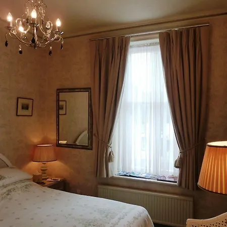 Tufton Arms Apartmanhotel
