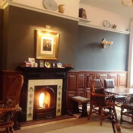Tufton Arms Apartmanhotel