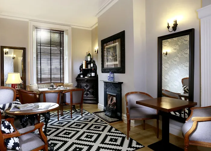 Tufton Arms Apart-hotel