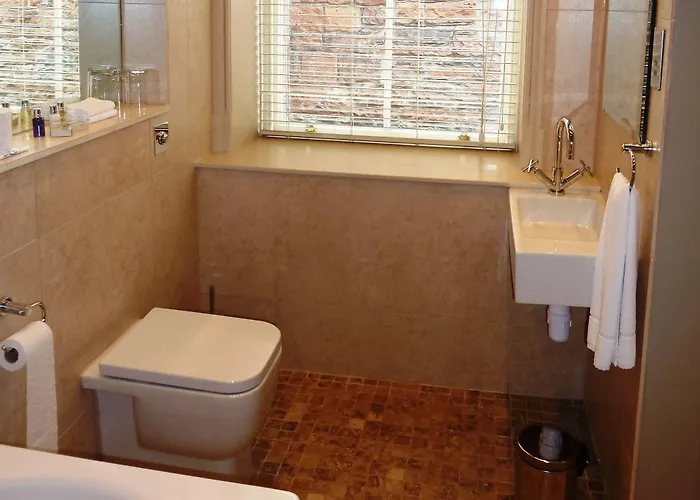 Apart-hotel Tufton Arms 3*